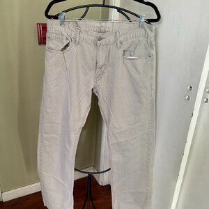 LEVIS 514 KHAKI PANT SIZE 34 X 30 ( TAG 34 X 32)